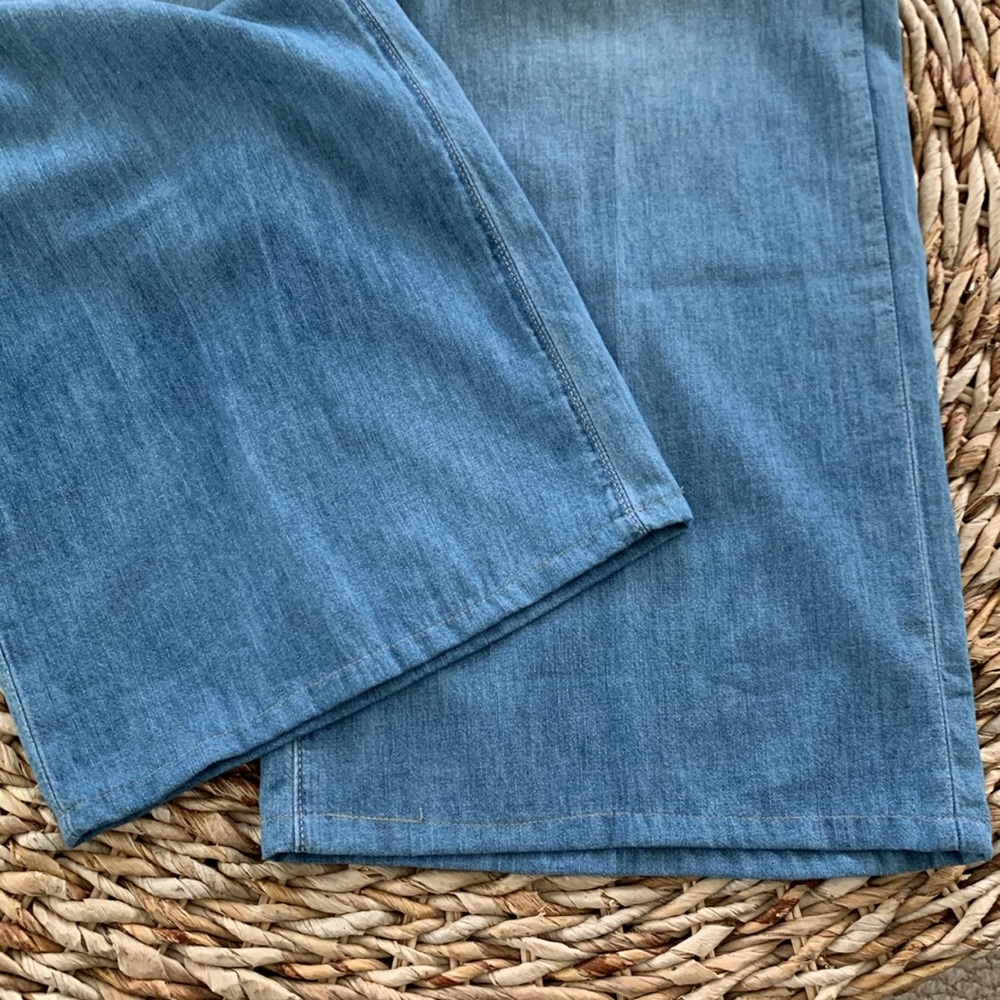 L’Agence Alicent High Rise Wide Leg NWT - Picture 8 of 15